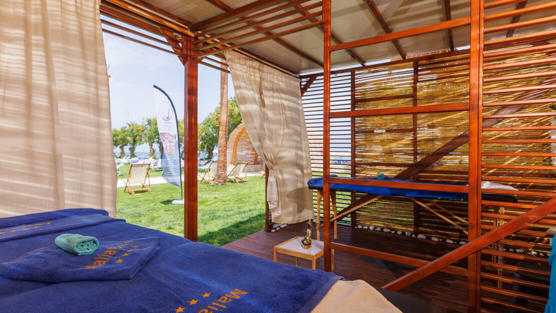 Malia Bay Beach Hotel and Bungalows